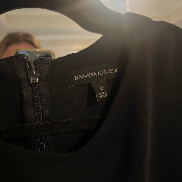 BANANA REPUBLIC black dress! - Picture 3 of 3